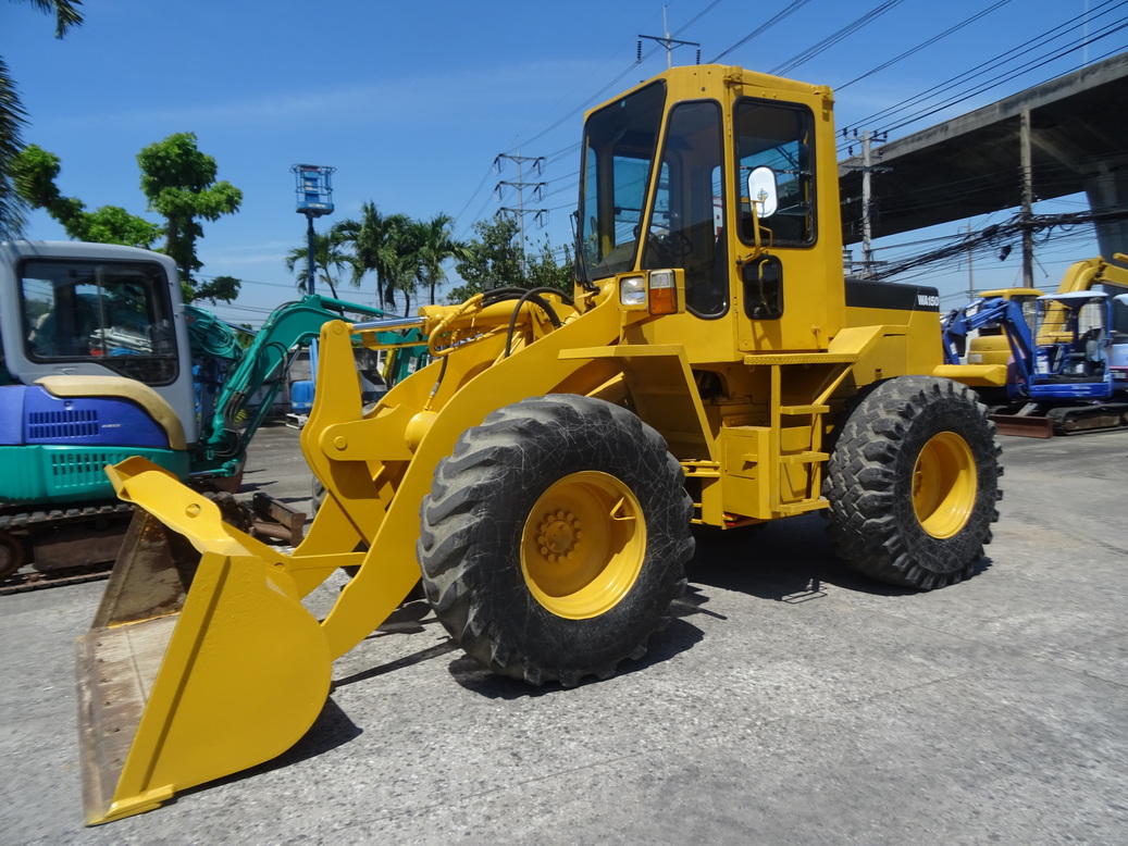 Komatsu WA150-1